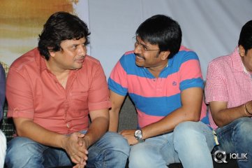 Race Gurram Movie Press Meet